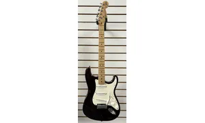 STRATOCASTER