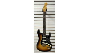 SRV SIGNATURE STRATOCASTER